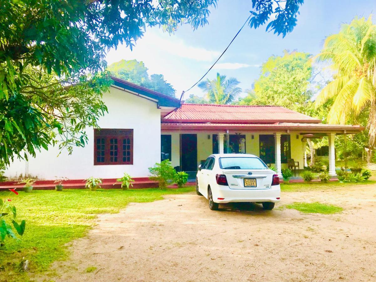 Wijesiri Family Guest House Sigiriya Exterior photo