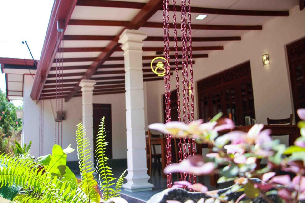 Wijesiri Family Guest House Sigiriya Exterior photo